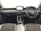 ★いつでも気持ちよく運転できて、使い勝手のいい収納や体をケアするシート、細部にまでこだわったインテリア♪