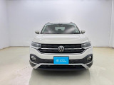 VWは小さな車も、大きな車も、平等です。クラスによって品質や安全性に差を付けない。ボディ剛性と精度、重厚なドアの音はどの車種も共通です。是非一度体感してみて下さい。