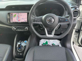 運転しやすいハンドル。