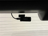 後方ドライブレコーダー装備!追突事故やあおり運転といった後方からのトラブルへの備えとなり、いざと言う時の強い味方です♪