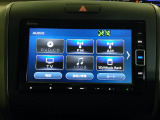 【ナビゲーション】ホンダ純正ギャザズナビVXM-204VFiを装備しています。AM/FM/CD・DVD再生/Bluetoothオーディオ/フルセグTV/録音再生機能がご利用いただけます