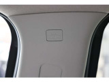 中古車だからボディーコーティングがおすすめ!下地処理が重要なコーティングはもちろんプロの施工でピカピカに仕上げます。濃色車は親水性、淡色車は撥水性のものがオススメ!