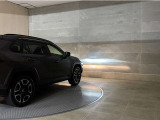 LEDヘッドランプです。十分な明るさを保ちつつも消費電力が少なく、バルブ寿命も長いのが特徴です。瞬時にMAXの光量を発揮するのもLEDならではです。☆フォグランプも装備☆