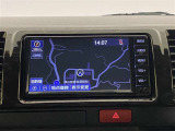 純正ならではのピッタリと収まった感じが、スタイリッシュな雰囲気を演出してくれます。