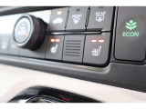 シートヒーター装備付き車!!座席に埋め込まれた電熱線によりシートを暖めることが出来る装備で、温められたシートは、寒い冬には最適です!!