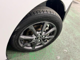 タイヤの山の残りをご確認ください。