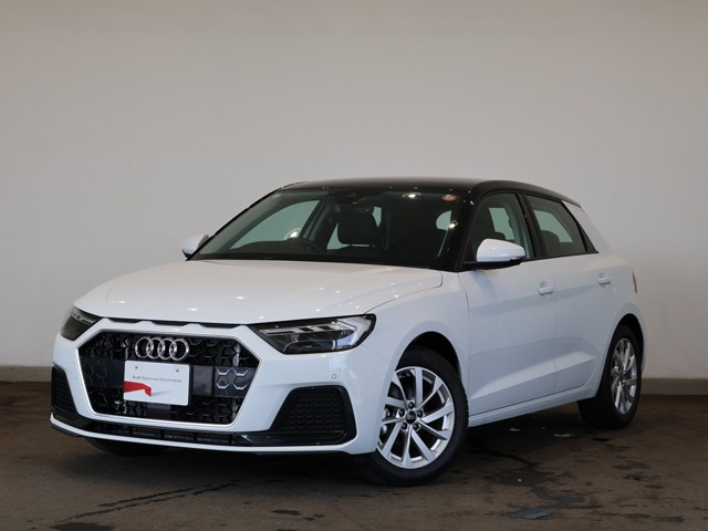 A1スポーツバック 25 TFSI アドバンスド