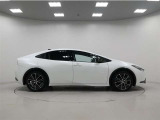 《ロングラン保証&alpha;》通常のロングラン保証に有償にてプラス1年または2年の延長保証もお選びいただけます。愛車を永く大切にお乗りになる方におすすめのプランです。