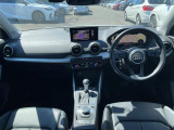 Q2 30 TFSI スポーツ 修復歴無し