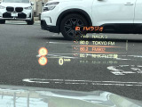 人気のヘッドアップディスプレイ!現在の車速、ナビゲーション・システムによるルート案内の矢印表示、チェック・コントロール、前車接近警告など、さまざまな情報をドライバーの視界内に直接表示いたします!