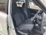 自社整備工場併設! 納車整備からアフターフォローまでお任せください。 車検や定期点検、オイル交換はもちろん、ナビやドラレコ、バックカメラ、ETC等の取り付けも当店にお任せください。