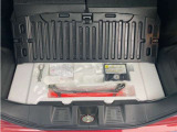 車載工具、パンク修理キット