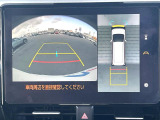【パノラミックビューモニター】専用のカメラにより、上から見下ろしたような視点で360度クルマの周囲を確認することができます☆死角部分も確認しやすく、狭い場所での切り返しや駐車もスムーズに行えます。