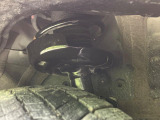 お車を安心してお乗りいただく為には、足回りの定期点検が欠かせません。サービスサポート(有償保証)では無料点検もご提供しており、安心のカーライフをお過ごしいただけるサポート体制が整っています。