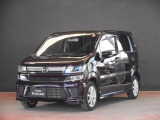 中古車専門再生工場にて熟練専任スタッフが丁寧に清掃、仕上げを実施しております。また、お客様に安心してご検討いただける様、公取協が定める基準に基づき車両検査を実施し、車両状態評価証を発行しております。