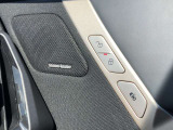 車両の詳細、ご質問につきましては、営業スタッフまでお気軽にご連絡下さいませ。遠方のお客様には実車の詳細動画送信も承ります。お問合せをお待ち致しております。