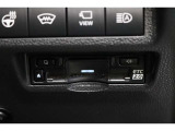 ETC機能に加え、渋滞回避支援や安全運転支援のサービスが受けられるETC2.0を装備!