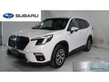 乗る人を包み込み深い安心感をもたらす力強くタフなデザイン