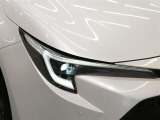 LEDヘッドライトです 消費電力も少なく寿命も長いのがLEDの特徴 HIDのような点灯のタイムラグもなくパッと明るくなるのも特徴のひとつです
