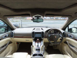 光岡自動車は、お客様と夢、希望、喜びを共有する楽しいクルマづくりと販売・サービスを通じて社会に貢献し続けます。「独創的なクルマに乗る喜びを、より多くの人々に伝えたい」それが光岡自動車の原点です。
