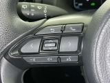 ステアリングスイッチ装備!運転しながら手元でオーディオの操作などができます。