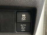 横滑り防止装置がついています。いざという時に安心ですね。