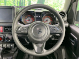 【純正革巻きステアリング】上質な革を使用することで、手にしっかり馴染みとても運転しやすいハンドルです♪