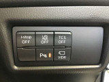 各種スイッチ類は運転席右側にレイアウトしています。