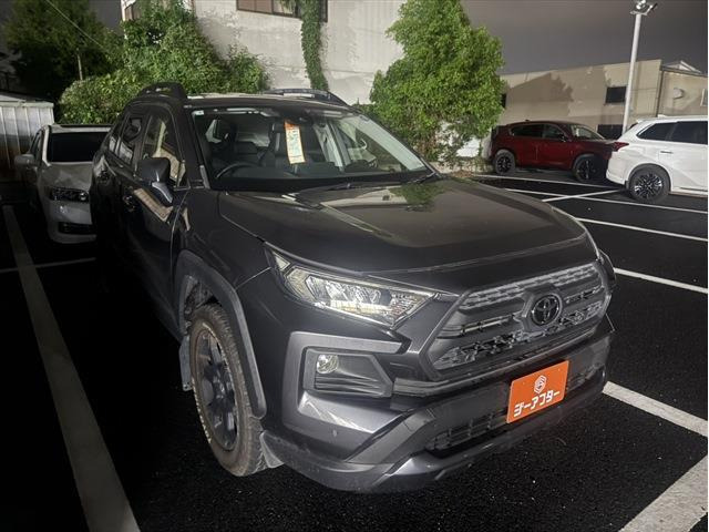 RAV4 2.0 アドベンチャー オフロードパッケージ 4WD 禁煙車 純正9インチナビ フルセグ
