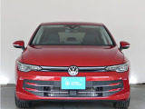 現行型はVWエンブレムが光ります