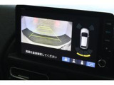 バックカメラが装備されており、後方の安全確認はもちろんのこと狭い場所での駐車や雨の日・夜間など視界の悪いコンディションでのストレスの軽減にもなります!