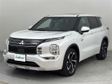 アウトランダー PHEV 2.4 P 4WD 本革シート