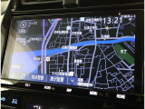 純正ナビを装備。タッチパネル式で使いやすく、お出かけもラクラクです。