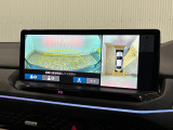 【バックカメラ】リバースにするだけで映ります、後方の安全確認や、狭い駐車場での車庫入れ、雨の日や夜間など視界の悪い時に便利です!安全にバックする為には欠かせない装備です。
