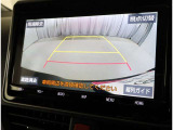 バックガイドモニターで、後方を確認しながら安心して駐車することができます。運転初心者も熟練者も必須の機能ですよ!