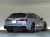 ブラックAudi rings & ブラックスタイリングパッケージ
