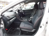 当店は認証工場を併設しております。車検整備はもちろん、分解整備も可能です。場合によっては納車まで多くお時間頂く事もございますがスバル車のプロがメンテナンスしておりますので、安心してお任せください。
