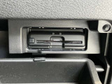ETCを装備。これで高速道路の料金所もノーストレス。ノンストップで通過します。