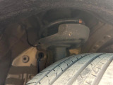 お車を安心してお乗りいただく為には、足回りの定期点検が欠かせません。サービスサポート(有償保証)では無料点検もご提供しており、安心のカーライフをお過ごしいただけるサポート体制が整っています。