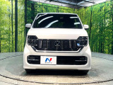 弊社では、全車『修復歴なし』のお車のみ取り扱っております。専任バイヤーによる厳選した仕入れの後、入庫後の車両チェックを行い、ネクステージが認定した高品質な中古車をご提供しております。