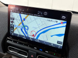 ホンダ純正ナビ付き!独自のインターナビ搭載により、リアルタイムの交通渋滞情報だけでなく、お出掛け先の天気や様々な情報も取得できドライブをよりお愉しみ頂けます!♪