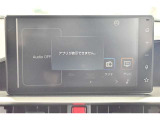 ディスプレイオーディオを装備。スマホとクルマをつなぐことで、これまでのナビに加えて、いろんなサービスが楽しめます。
