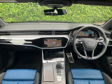 Audiのインテリアはエクステリア同様、優れたデザイン性とクオリティ、そして機能性を兼ね備えております。