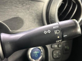 【オートライト】周りの明るさに応じて自動でヘッドライトの点灯・消灯ができる機能です!ライトの付け忘れ・消し忘れなどが無くなり、雨の日や夕方の走行も安心!トンネル通過時も便利ですね♪