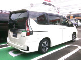 セレナ 1.2 e-POWER ハイウェイスターV 