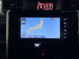 ディスプレイオーディオやカーナビは、現代のドライブにおいて欠かせない装備のひとつです。初めての場所でも迷いにくく、快適なルート案内で運転をサポートします。移動中のエンターテインメント性も高まります。
