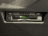 ETC車載器付きです。高速道路の料金所もスムーズに通過できます。