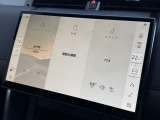 最新のインフォテイメントシステムの【Pivi Pro】はスマホのような直感的な操作性が特徴。ナビはもちろん、AppleCarplayやAndroidAutoも搭載しており対応アプリの操作も可能です。