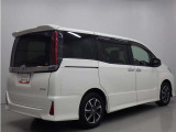 【トヨタ品質】トヨタ車のプロであるトヨタ販売店スタッフが点検・整備しているクルマ