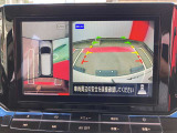 アラウンドビューモニターです。これで車庫入れもラクラク。